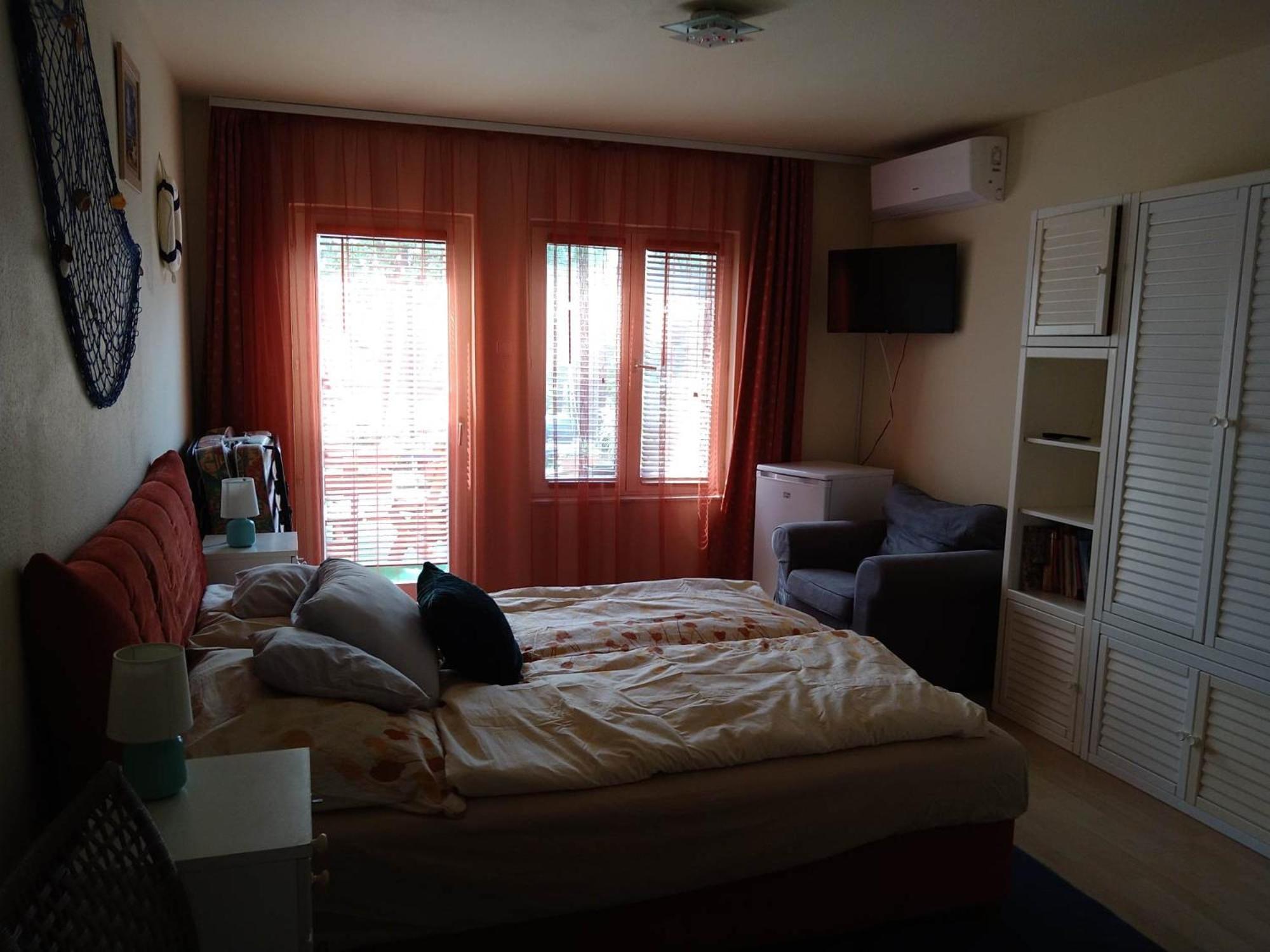 Liliana Vendeghaz Apartment Balatonfůzfő Cameră foto